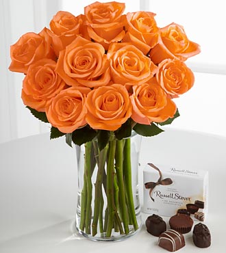 Save 25% on a dozen orange roses with FREE vase and Chocolates